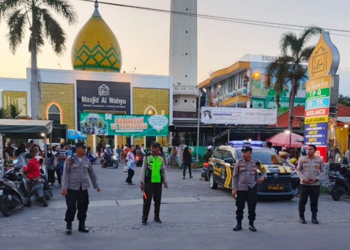 Polsek Gunung Anyar Gelar Patroli 