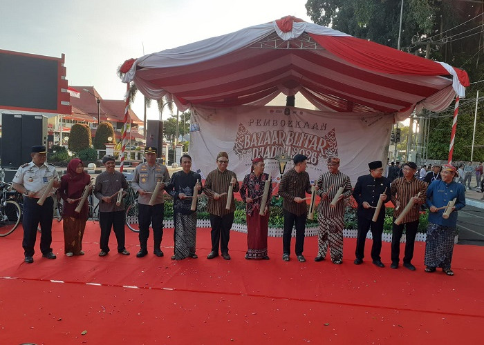Bazar Blitar Jadoel 2026 Dibuka, Jadi Magnet Ekonomi Lokal dan Ikon Wisata Baru Kota Blitar