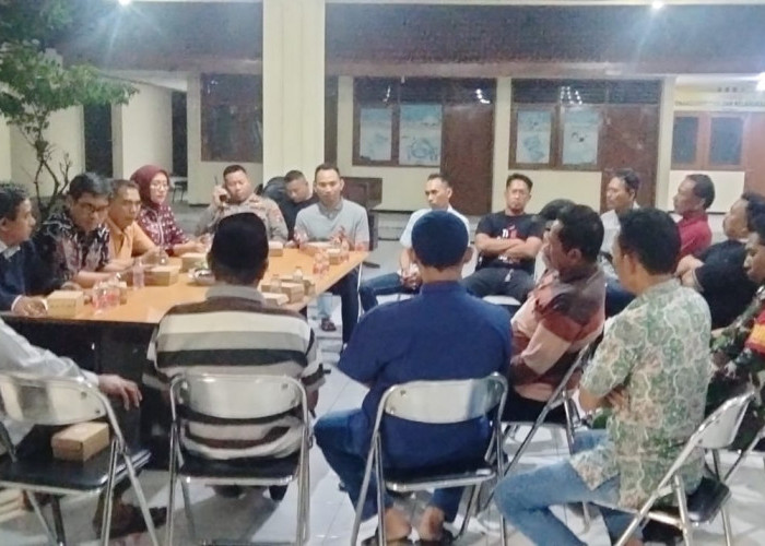 Polsek Lakarsantri Gelar Rapat Koordinasi, Jalin Kemitraan Demi Pilkada Damai