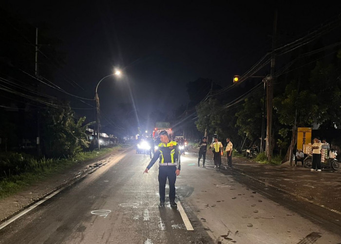 Kecelakaan Karambol di Wringinanom Gresik Libatkan 5 Motor, 1 Orang Tewas 