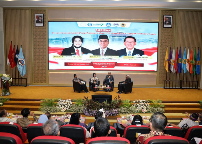 Untag Surabaya Inisiasi Sarasehan Transformasi PTS Menuju Kelas Dunia