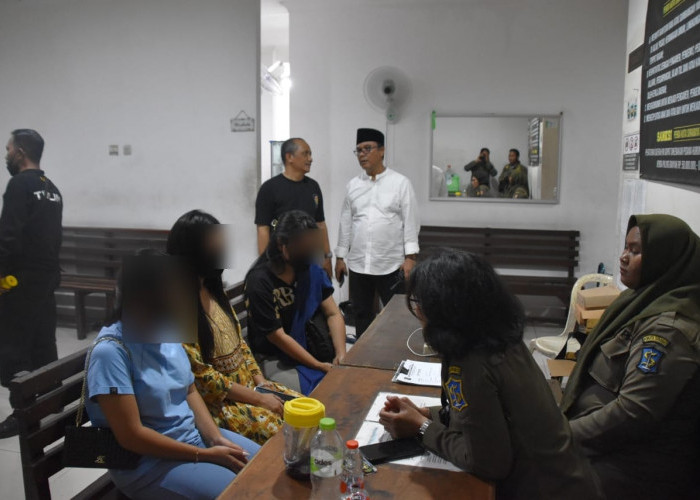 Berantas Prostitusi Terselubung, Satpol PP Kota Surabaya Gencar Razia Hotel