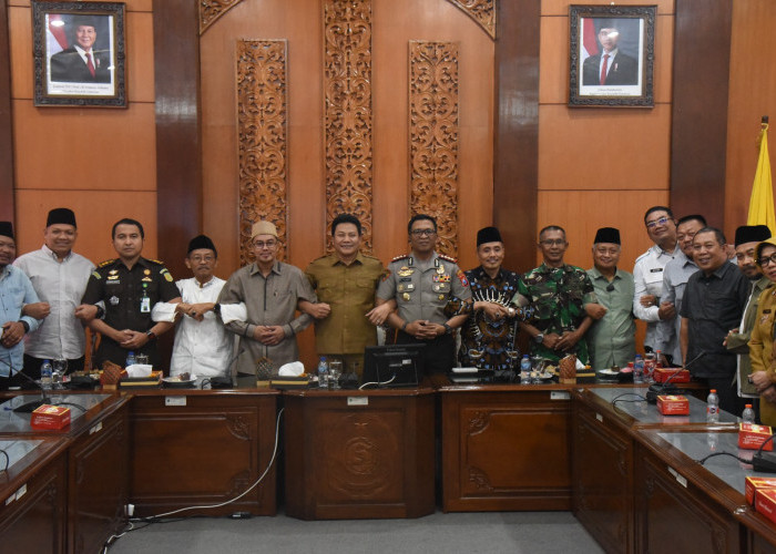 Pemkab Sidoarjo dan DPRD Siapkan Operasi Besar-besaran Tertibkan Toko Miras Ilegal dan Prostitusi Terselubung