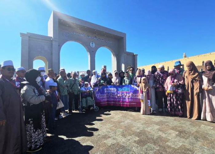 Jemaah umrah Bakkah Travel Menelusuri Jejak Dakwah Rasulullah di Kota Taif