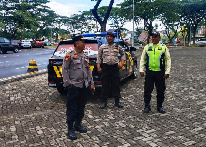 Polsek Lakarsantri Gencarkan Patroli Presisi di Pakuwon Indah Surabaya Antisipasi 3C