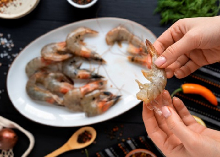 Benarkah Udang Bikin Kolesterol Naik? Ini Fakta Ilmiah yang Sering Disalahpahami