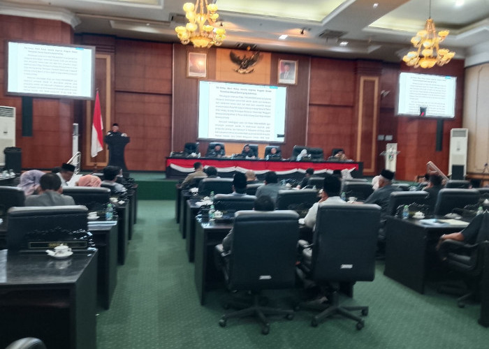 Bupati Warsubi Pastikan Raperda Jasa Konstruksi Lindungi Pelaku Lokal dan Perkuat Transparansi Proyek