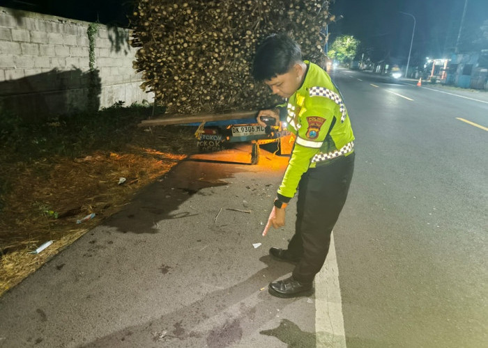 Tabrak Truk Tebu Parkir di Pantura Situbondo, Guru PNS Meninggal Dunia