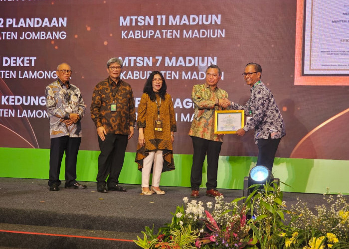 6 Sekolah di Lamongan Raih Anugerah Adiwiyata Nasional dan Mandiri 2024 