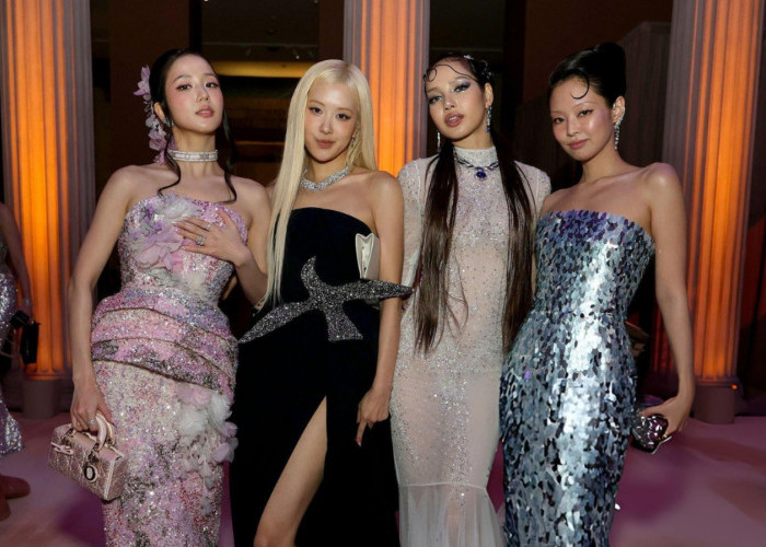 OT4 Kembali Bersama, BLACKPINK Reuni di Met Gala dan Bikin Penggemar Heboh