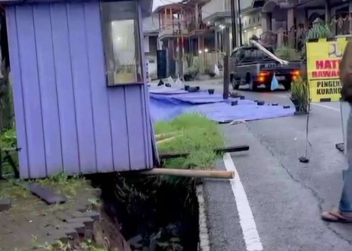 Tanah Ambles 35 Meter di Tutur Pasuruan, Warga Khawatir Dampak Meluas