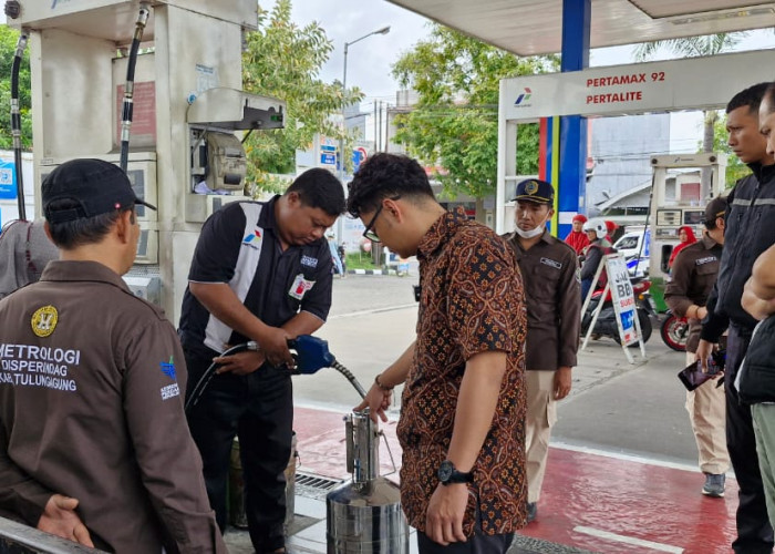 Polisi dan Tim Gabungan Cek Kualitas BBM di Tiga SPBU Tulungagung, Semua Aman