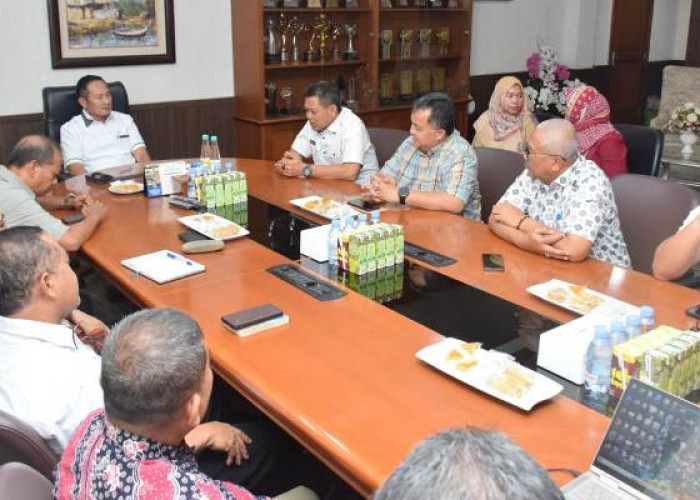 Rekomendasi Kebijakan Lahan Reklamasi PT LMI Lamongan Diserahkan