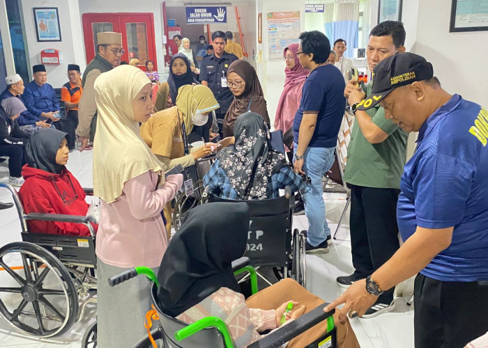Tim Dokkes Polresta Sidoarjo Patroli Kesehatan, Pantau Kondisi Santri Ponpes Pasca Keracunan MBG