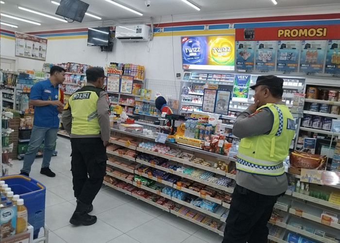 Polisi Ngawi Gelar Patroli di Gerih, Hadirkan Rasa Aman Bagi Warga