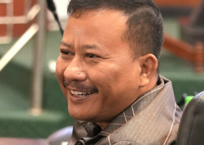 DPRD Jombang Soroti Dugaan Pungli PKL, Bupati Diminta Turun Tangan