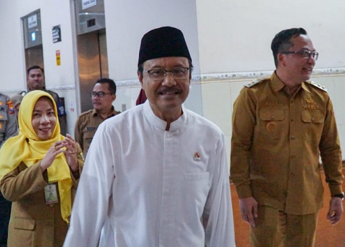 Tingkatkan Akurasi Bansos, Mensos Gus Ipul Ajak Pemkab Gresik Perbarui DTSEN Secara Faktual