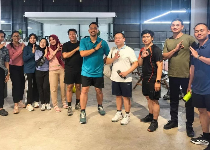 ?Tingkatkan Loyalitas Nasabah, BRI BO Surabaya HR Muhammad Gelar Olahraga Padel Bersama