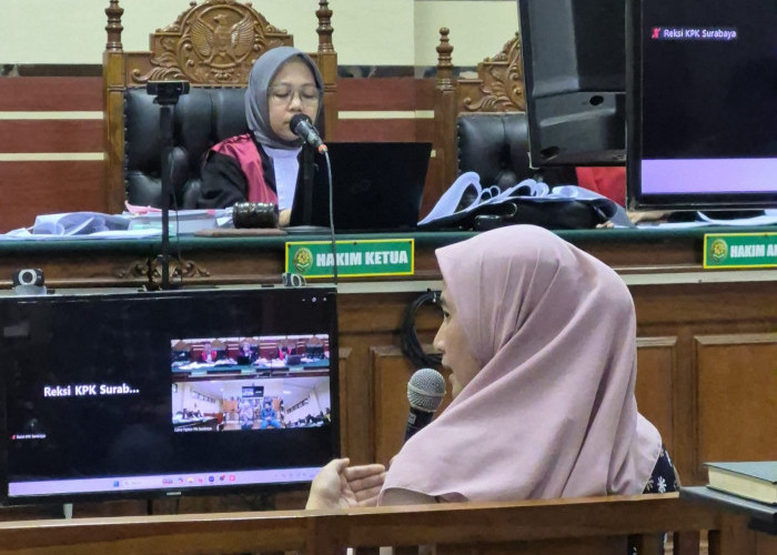 Sidang Ke-7 Maidi Madiun Cs (5): Kabag Umum Ungkap Rekening Bank Jatim Maidi Berisi Gaji dan Operasional Resmi