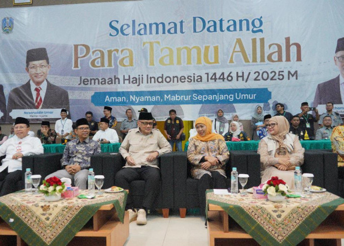 Kloter Pertama Embarkasi Surabaya Diberangkatkan, Gubernur Khofifah Titip Doa untuk Jawa Timur