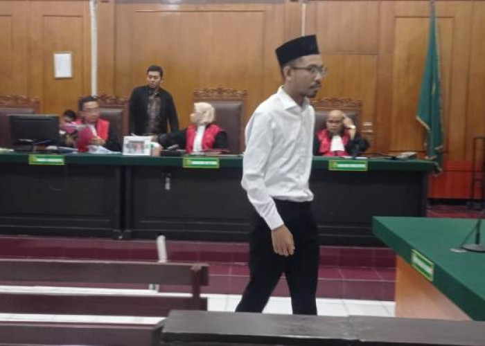 Modus Investasi Tas Mewah Hermes Ratusan Juta, Darmawanto Jadi Pesakitan di PN Surabaya