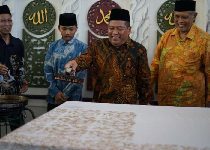 Wabup Jombang Apresiasi Kreativitas Robotik dan Batik Santri SMP Al Furqan MQ Tebuireng 