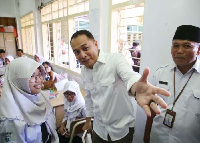 Batasi Medsos Anak di Bawah 16 Tahun, Pemkot Surabaya Siapkan Filter Lewat Sekolah dan Kampung Pancasila