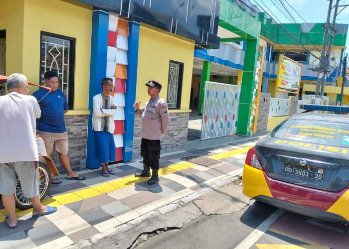 Viral Pembagian Zakat Berujung Ricuh di Gresik, Polisi Pastikan Tak Ada Korban