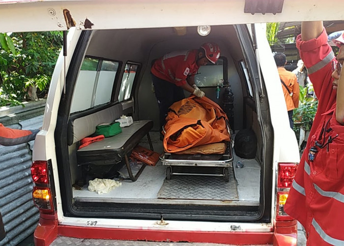 Tercebur Sungai Gunungsari, Pria Wonokromo Ditemukan Tewas