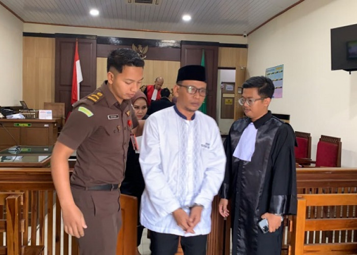 Dalang SK ASN Palsu Gresik Divonis 2,5 Tahun, Lebih Ringan dari Tuntutan Jaksa