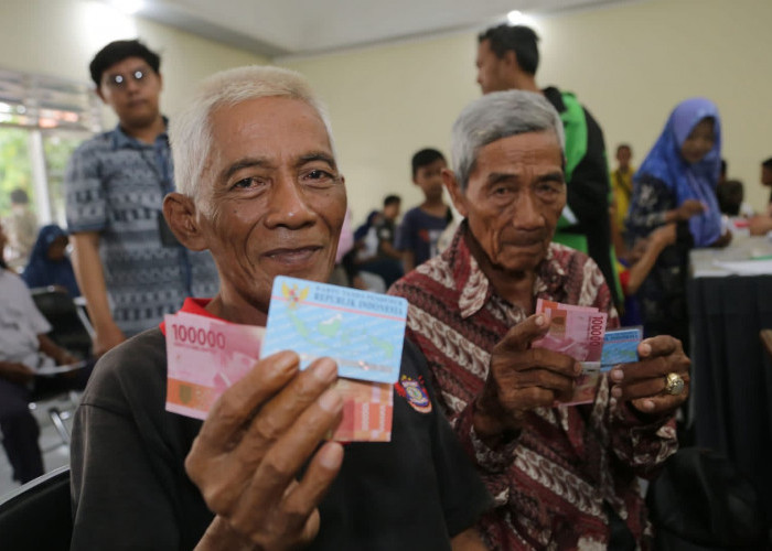 Penyaluran BLT Permakanan di Surabaya Periode Januari Capai 8.297 Orang