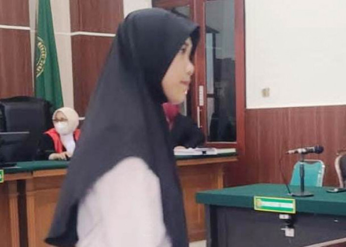 Jual Ganja via ShopeePay, Perempuan Surabaya Didakwa Pasal Berlapis