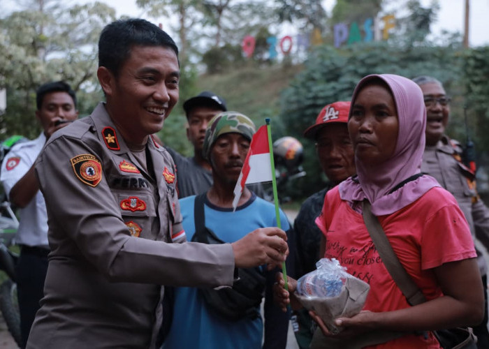 Polres Jember Tebar Kebaikan di Momen Kemerdekaan Ke-80 RI