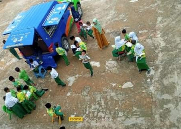 Dispusip Sumenep Hadirkan Perpustakaan Keliling Jangkau Akses Literasi Masyarakat hingga Pelosok