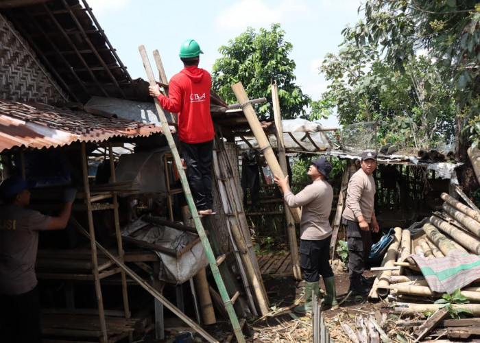 Polres Malang Gelar Baksos untuk Korban Puting Beliung di Karangploso