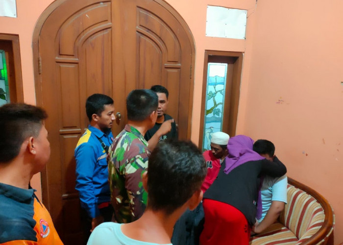 Tak Dibelikan Mainan, Pemuda Depresi di Situbondo Lompat dari Motor dan Nyebur ke Sungai