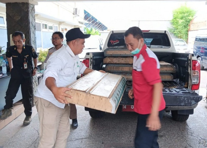 Ditpolairud Polda Jatim Amankan 287 Ekor Burung Tanpa Dokumen di Pelabuhan Tanjung Perak