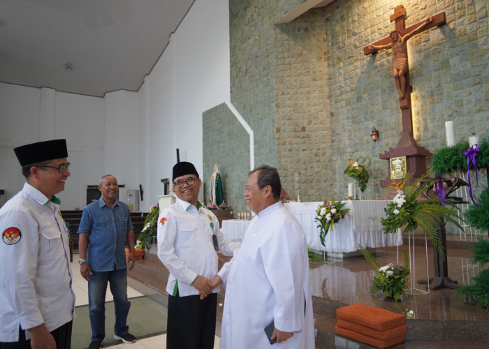 Tinjau Kesiapan Gereja di Surabaya-Sidoarjo, Kakanwil Kemenag Jatim: Persiapan Sudah 100 Persen