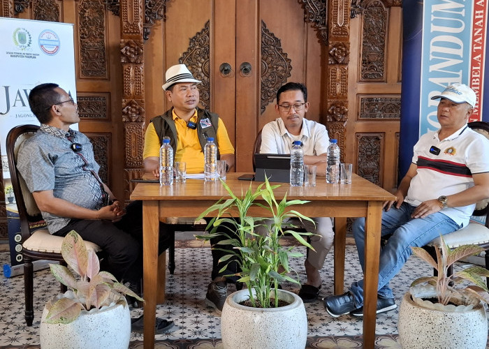 Podcast Komisi 2 DPRD: Regulasi Baru Penebusan Pupuk Bersubsidi, Siapkah Para Petani Kita?