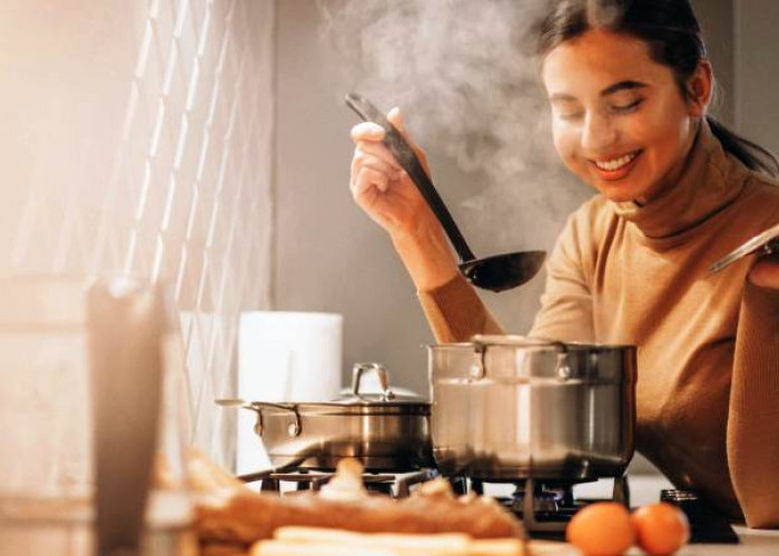 Hukum Menghirup Aroma Masakan dan Parfum saat Puasa Ramadan, Apakah Membatalkan?