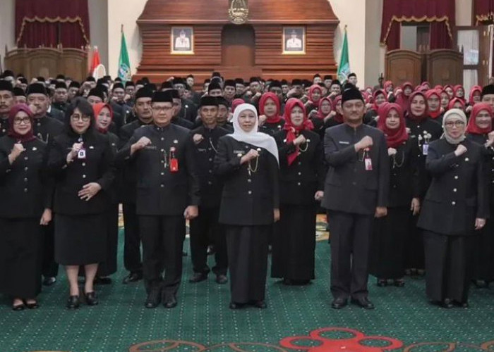 Perkuat Mutu Pendidikan, 128 Kepala SMA dan SMK Negeri Dilantik