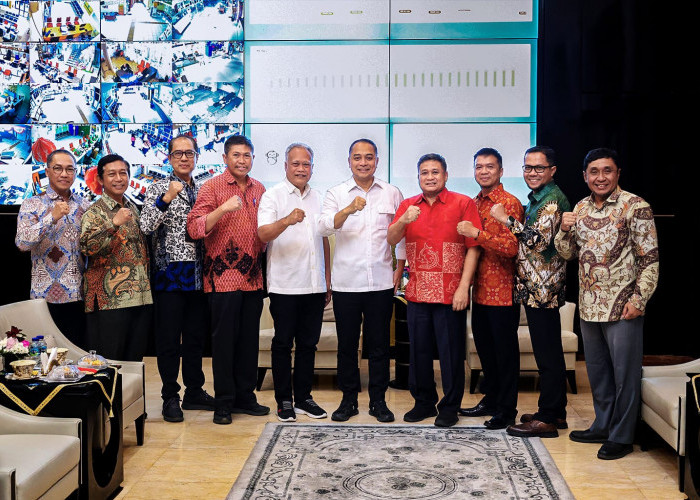 Direksi Baru PDAM Surya Sembada Resmi Dilantik, Layani 642 Ribu Pelanggan dengan Visi Kerja Berbasis Data