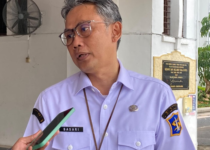 Bapenda Surabaya Tegaskan Area Parkir Tempat Usaha Wajib Miliki Izin