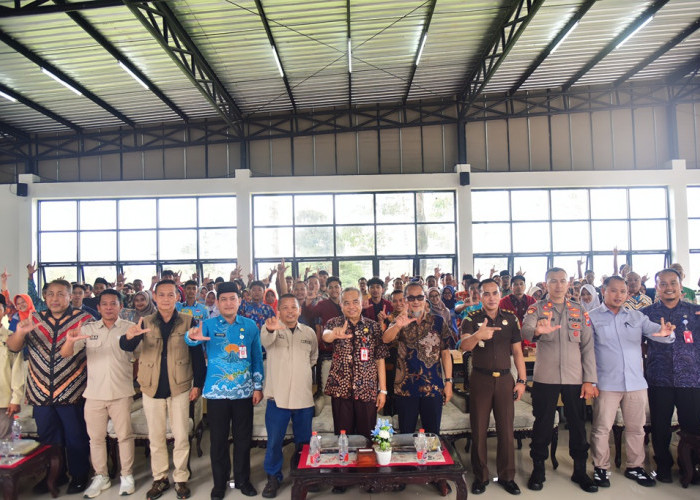 Lumajang Perkuat Literasi Digital melalui Kolaborasi Pemerintah-Media