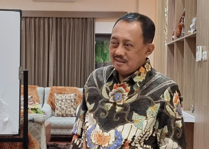 Foto Anies-Cak Imin Muncul di IG KBS, Cak Ji: Kita Fokus Layani Warga Surabaya