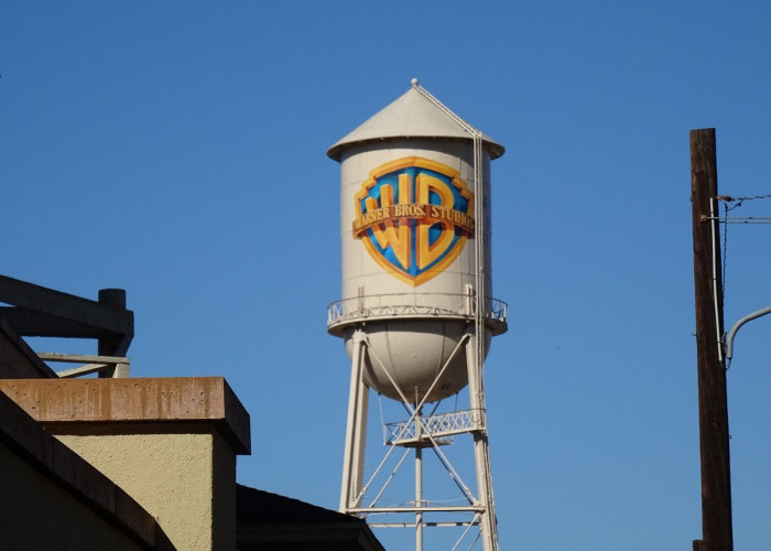Warner Bros : Sejarah dan Kontribusi Studio Film Terkemuka di Industri Hiburan