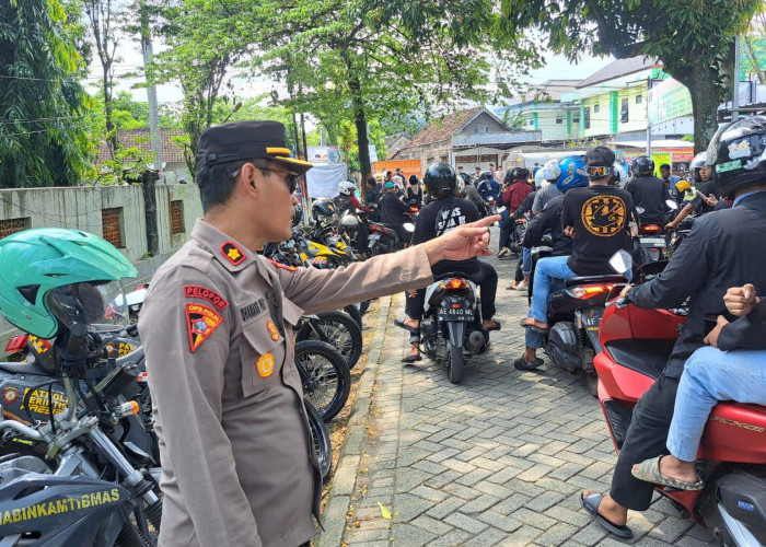 Polres Ngawi Laksanakan Pengamanan Pengajian Umum PSHW, Pastikan Situasi Berjalan Kondusif 