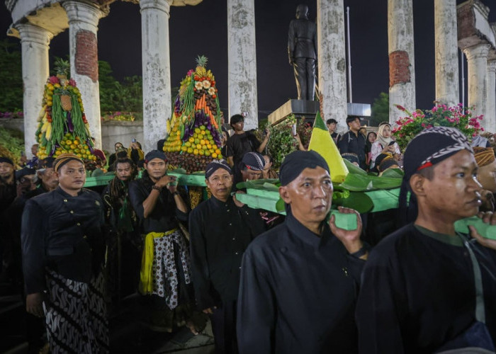 Pemkot Surabaya Gelar Ruwatan Kota dan Wayang Kulit Peringati HJKS Ke-733