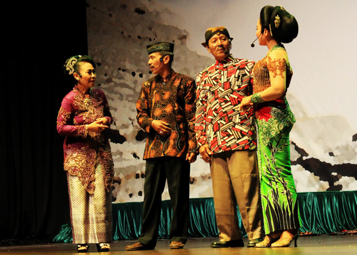 Seni Pertunjukan Ludruk Khas Surabaya yang Mencerahkan Jiwa