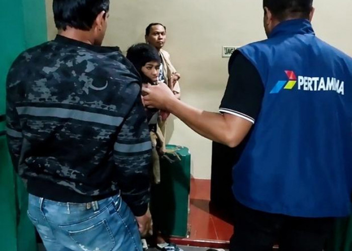 Kotak Amal Sudah Jebol, Aksi Pria Ini Digagalkan Doa dan Kedatangan Jamaah Subuh di Sumberbaru